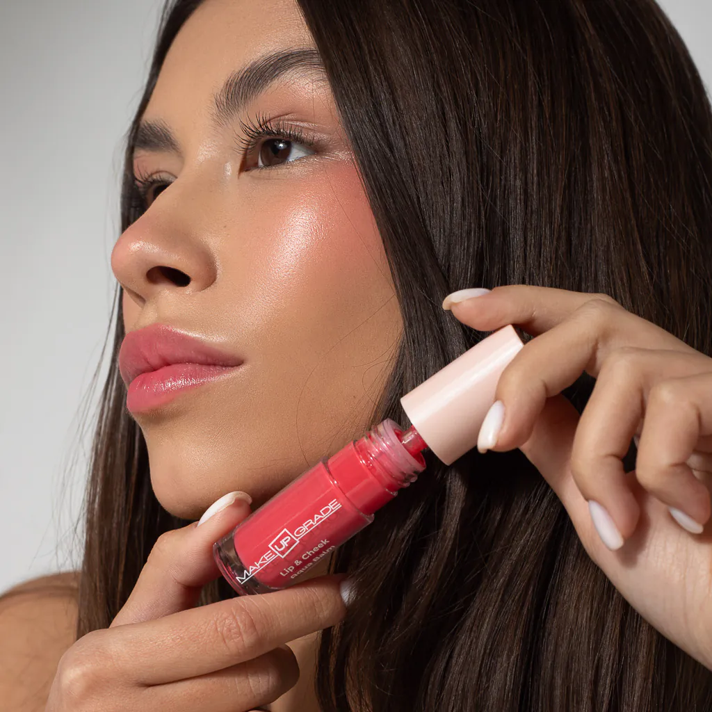 Make Up Grade Mobile Lip and Cheek Banner 3
